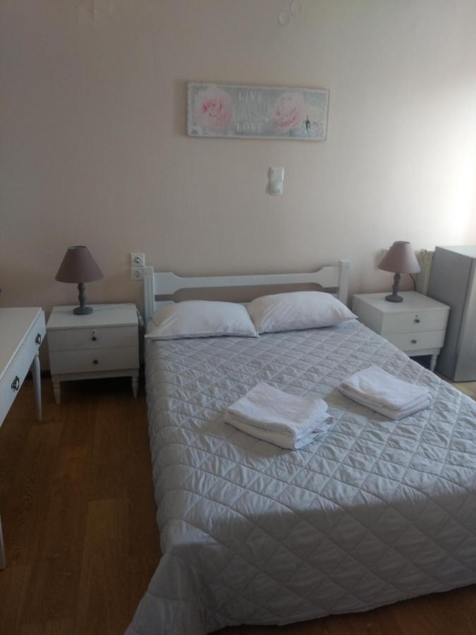 Hotel Διεθνές Zacharo Bagian luar foto