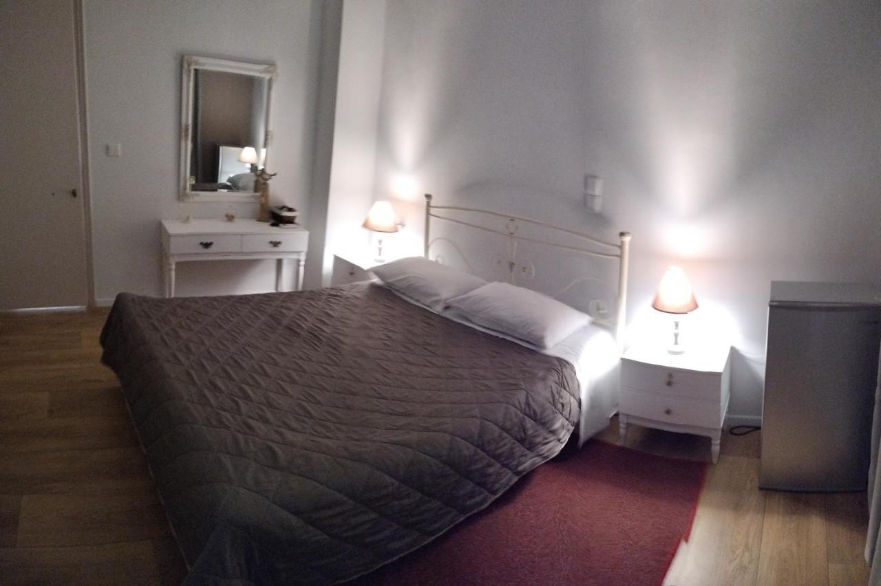 Hotel Διεθνές Zacharo Bagian luar foto