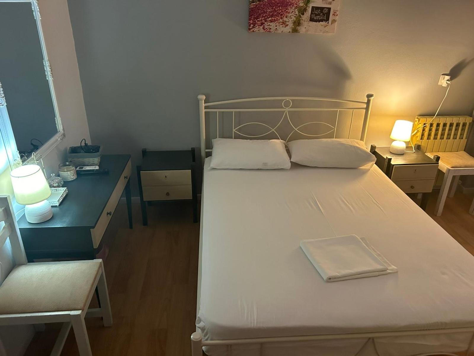 Hotel Διεθνές Zacharo Bagian luar foto