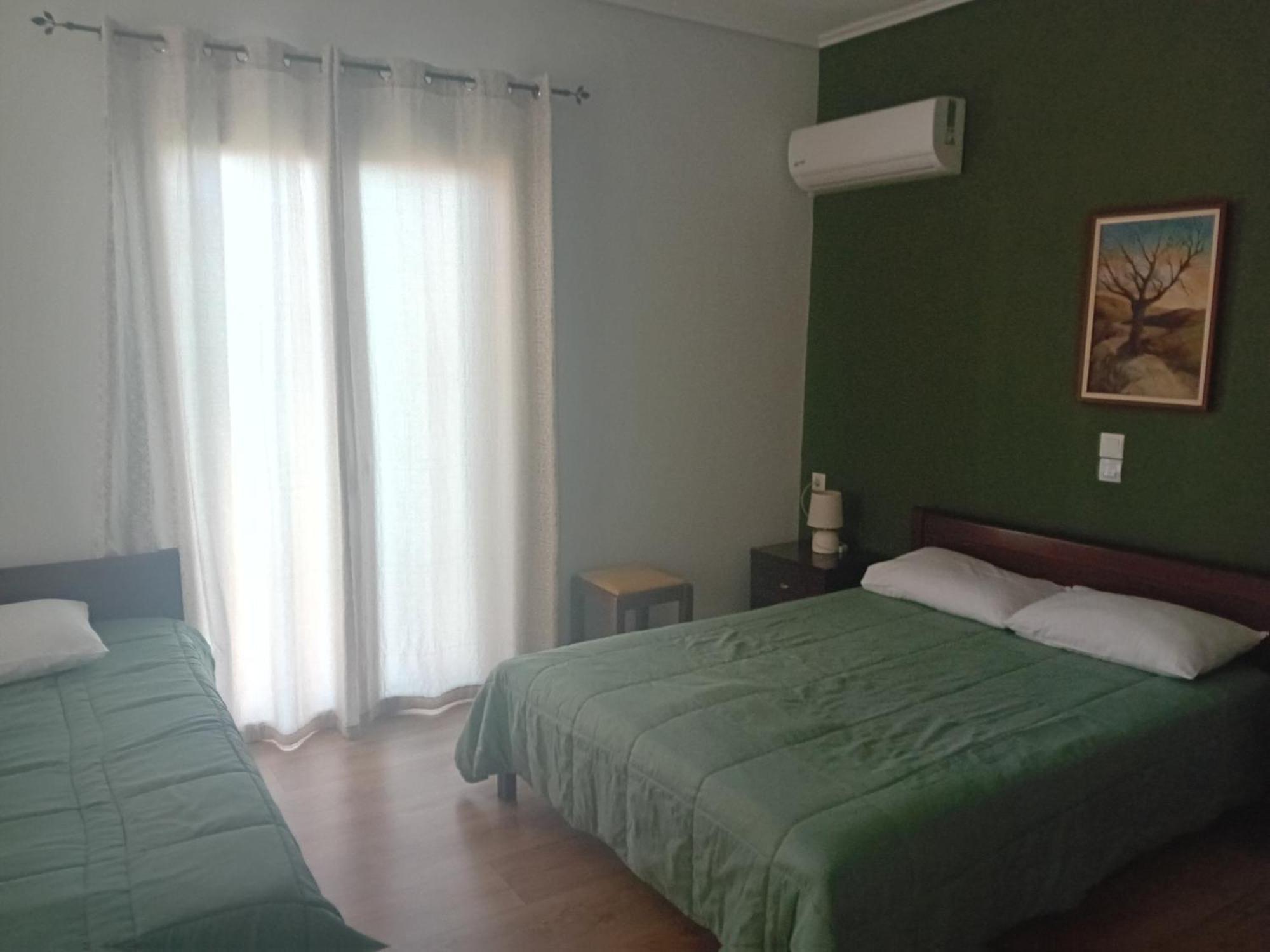 Hotel Διεθνές Zacharo Bagian luar foto